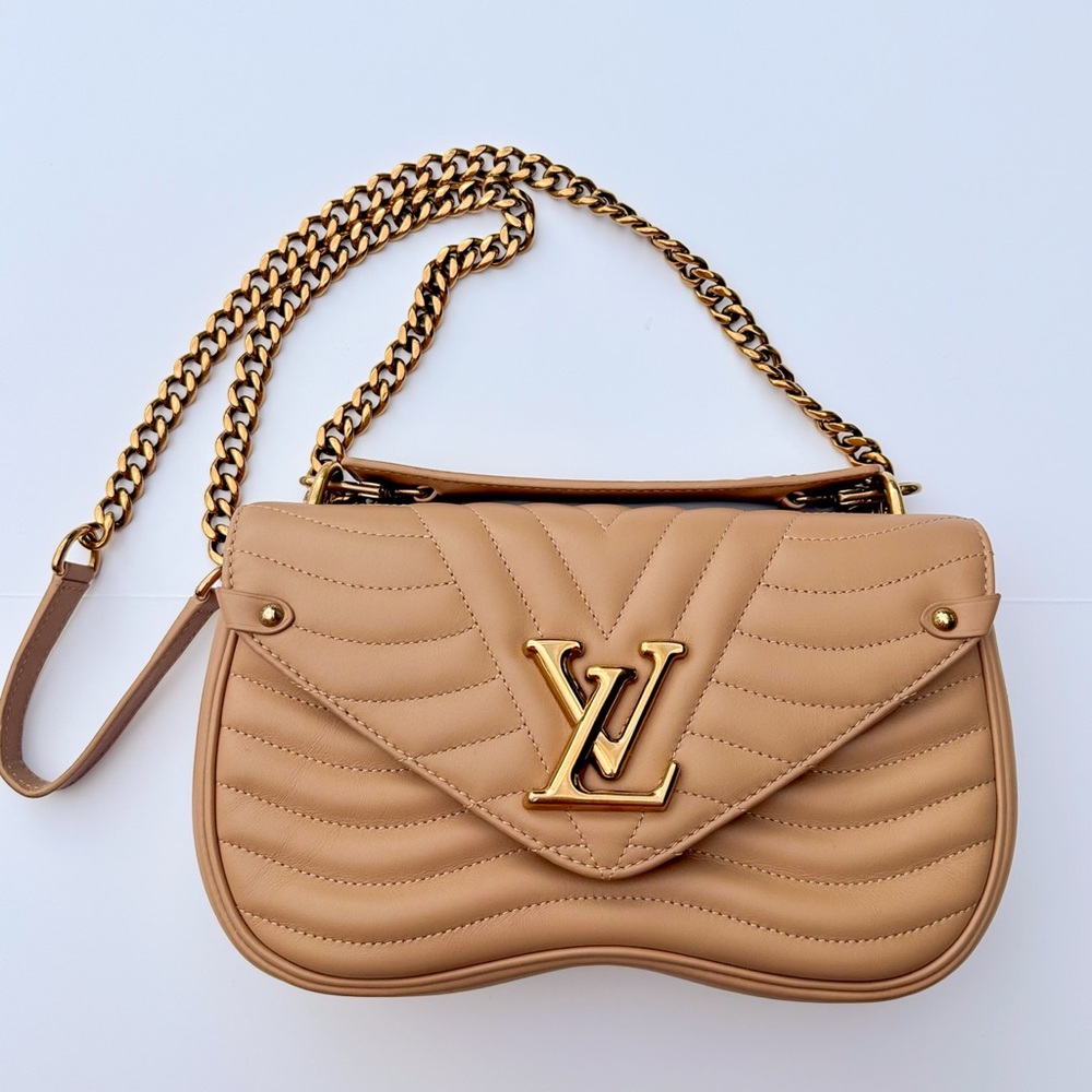 Louis Vuitton New Wave Chain Bag – Nude Beige Leather